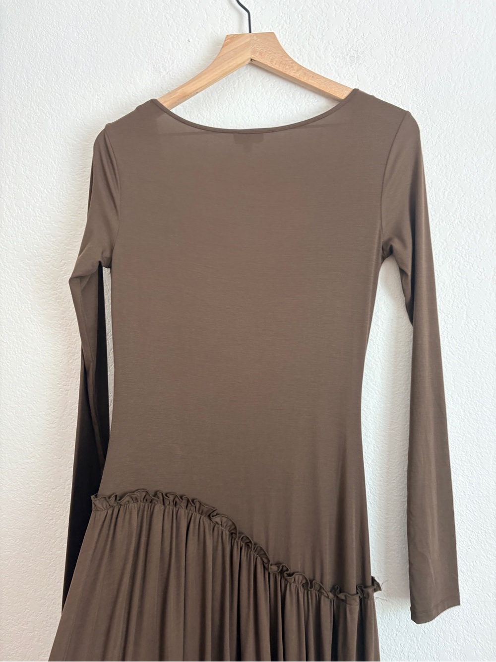 Saemdi Jeanette Chocolate Drop-Waist Midi Dress - Picture 9 of 12